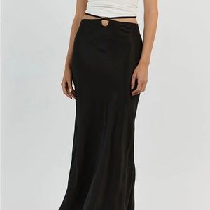 DISSH MIA BLACK KEYHOLE MIDI SKIRT